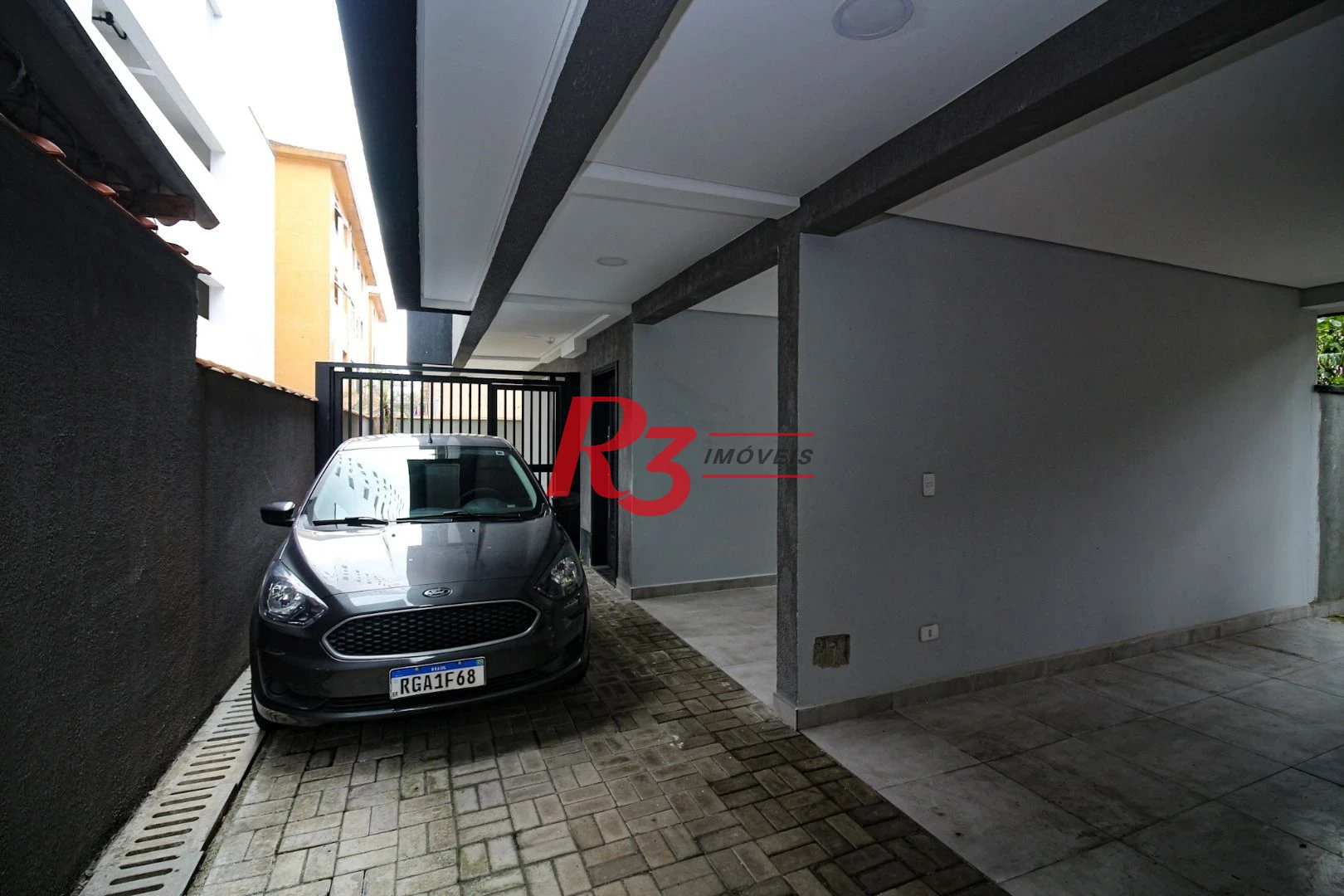 Sobrado com 2 dormitórios, 98 m² - venda por R$ 650.000,00 ou aluguel por R$ 5.000,00/mês - Marapé - Santos/SP