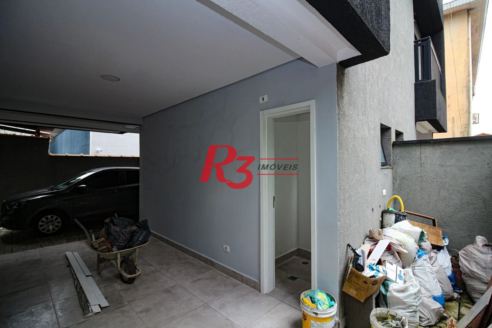 Sobrado com 2 dormitórios, 98 m² - venda por R$ 650.000,00 ou aluguel por R$ 5.000,00/mês - Marapé - Santos/SP