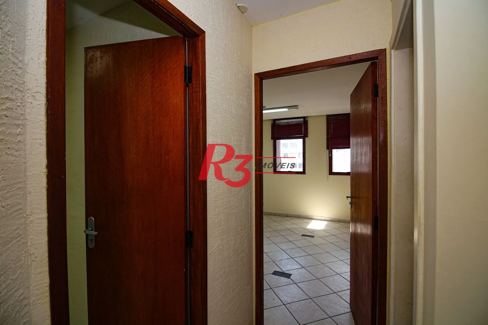 Sala para alugar, 54 m² por R$ 2.800,02/mês - Vila Nova - Santos/SP