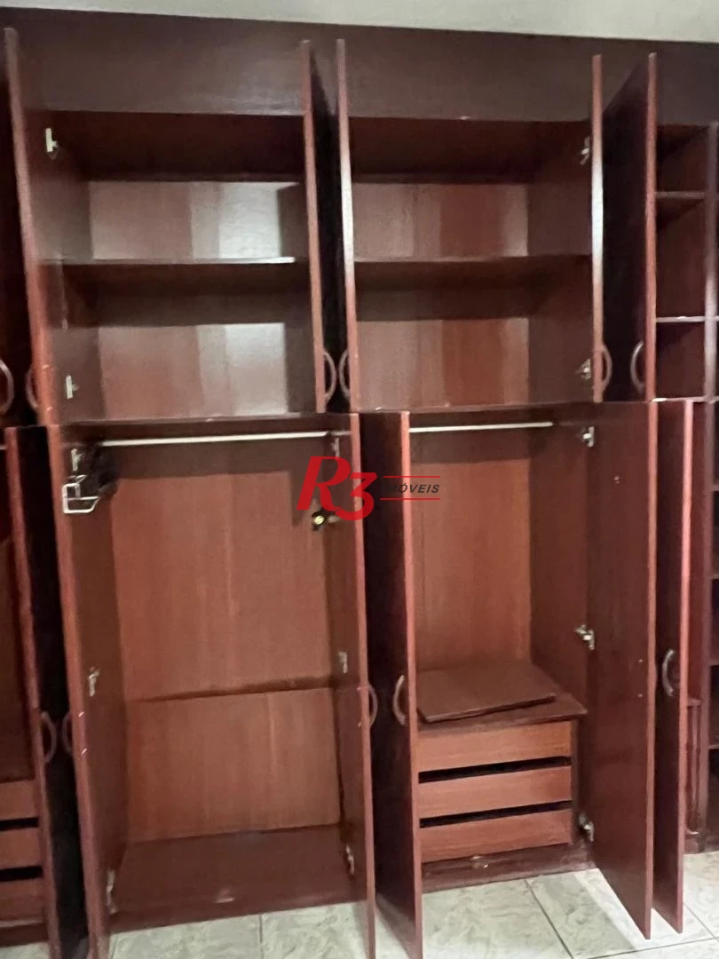 Sobrado com 3 quartos à venda, 260 m² por R$ 800.000 - Centro - São Vicente/SP