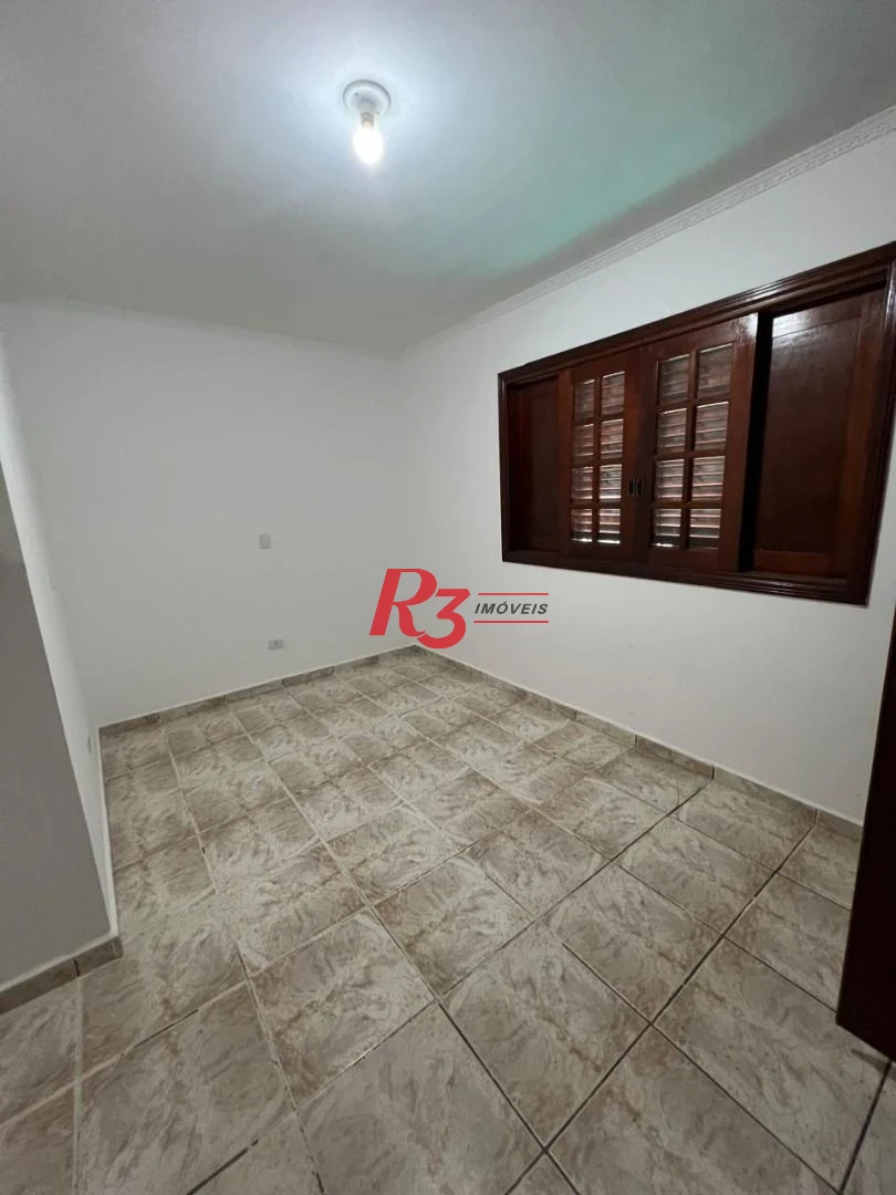 Sobrado com 3 quartos à venda, 260 m² por R$ 800.000 - Centro - São Vicente/SP