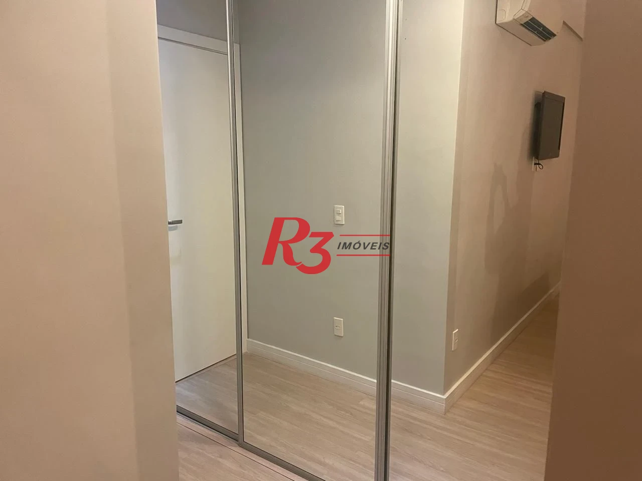 Apartamento à venda, 68 m² por R$ 689.000,00 - Gonzaga - Santos/SP