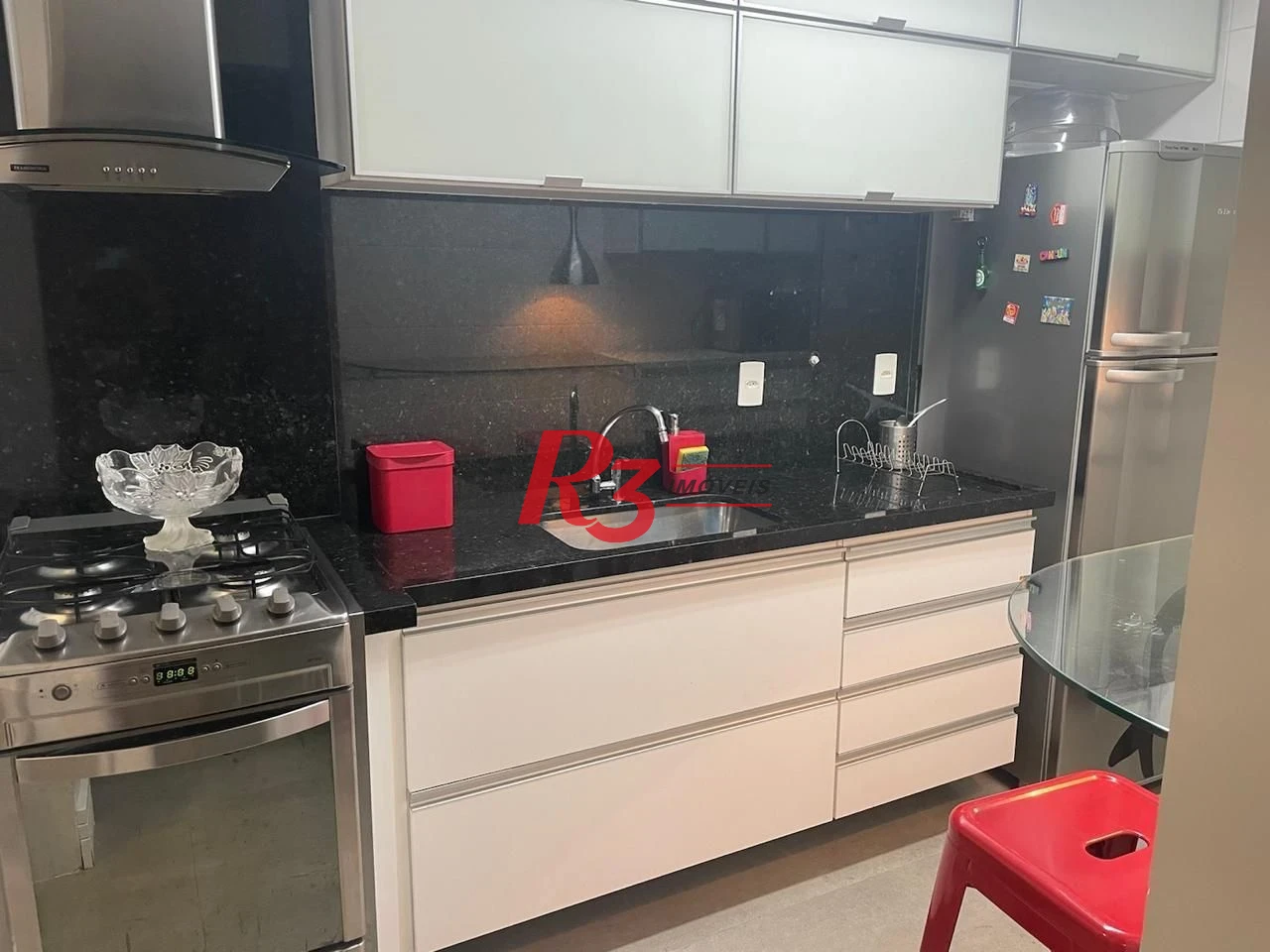 Apartamento à venda, 68 m² por R$ 689.000,00 - Gonzaga - Santos/SP