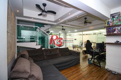 Casa com 3 dormitórios à venda, 155 m² por R$ 1.920.000,00 - Embaré - Santos/SP