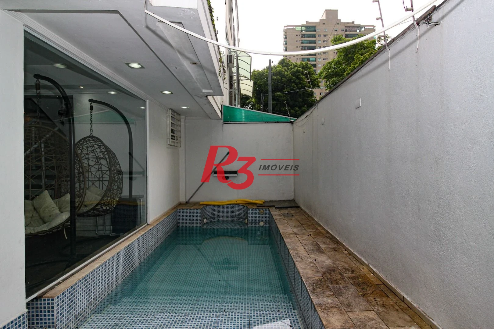 Casa com 3 dormitórios à venda, 155 m² por R$ 1.920.000,00 - Embaré - Santos/SP