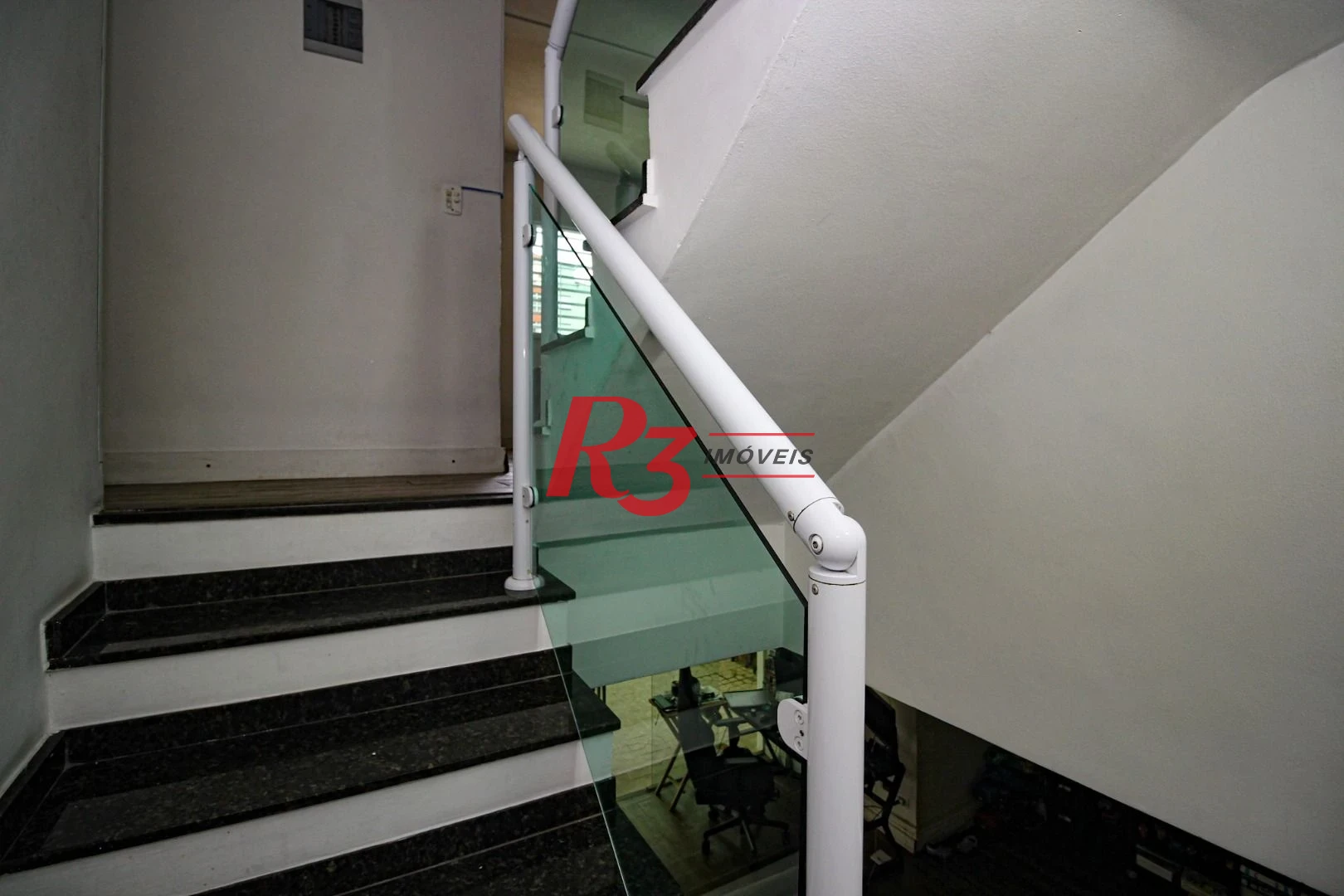 Casa com 3 dormitórios à venda, 155 m² por R$ 1.920.000,00 - Embaré - Santos/SP
