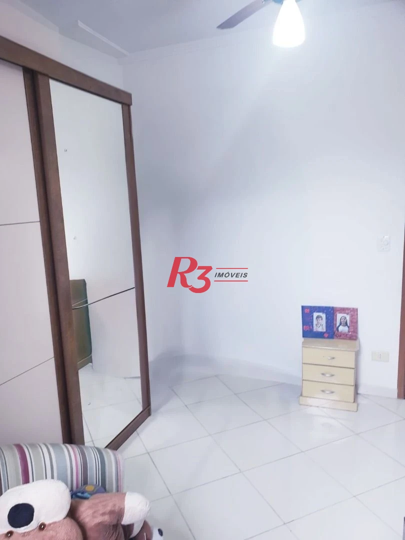 Village à venda, 112 m² por R$ 578.000,00 - Macuco - Santos/SP