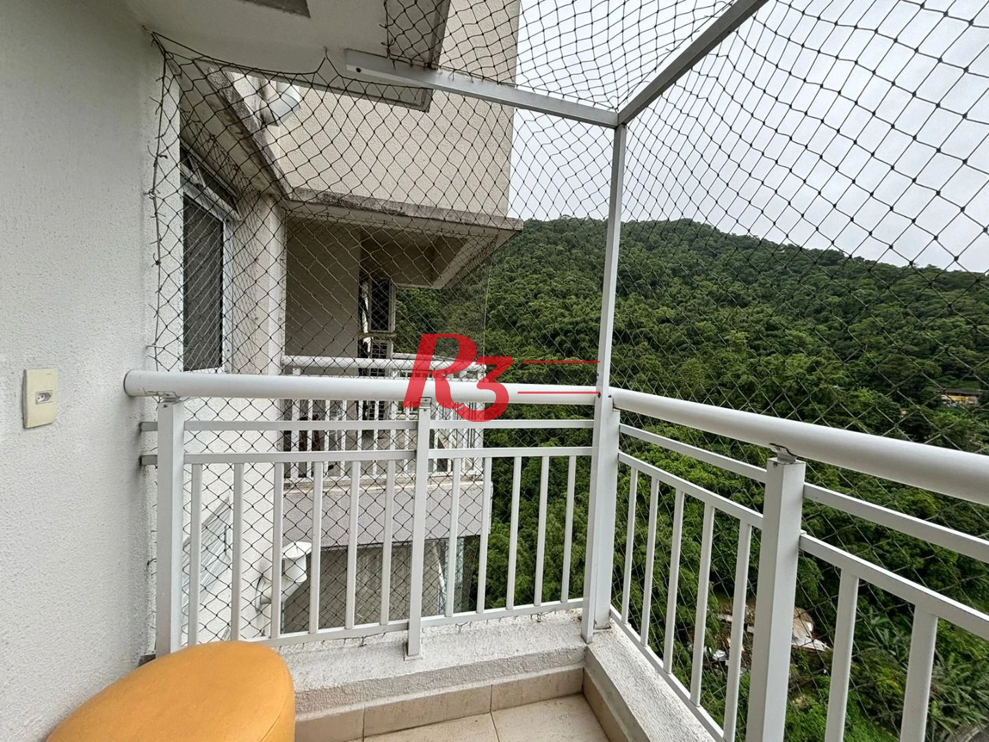 Apartamento com 2 dormitórios à venda, 64 m² por R$ 615.000,00 - Marapé - Santos/SP