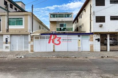 Sobrado com 3 dormitórios à venda, 136 m² por R$ 890.000,00 - Vila Valença - São Vicente/SP