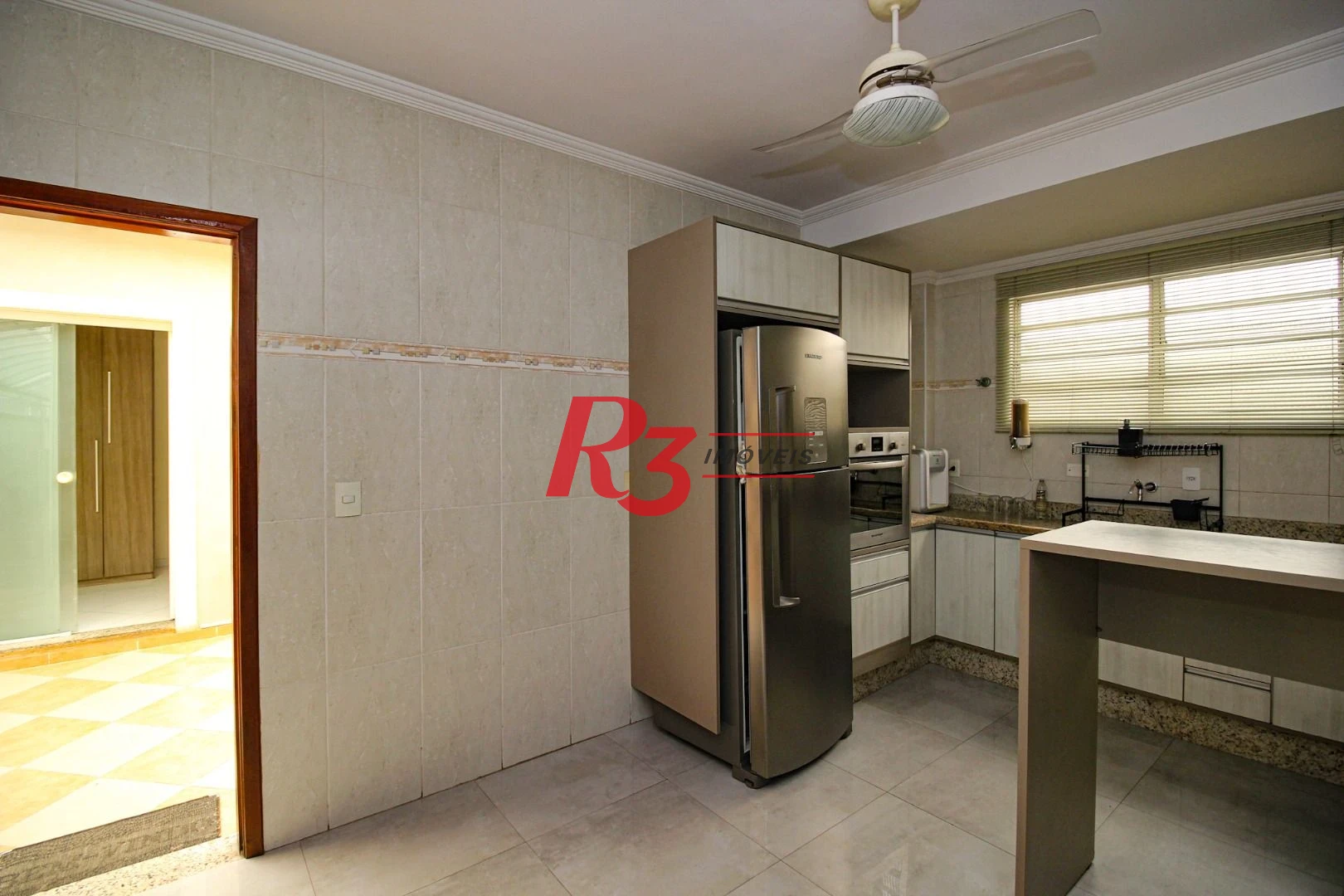 Sobrado com 3 dormitórios à venda, 136 m² por R$ 890.000,00 - Vila Valença - São Vicente/SP