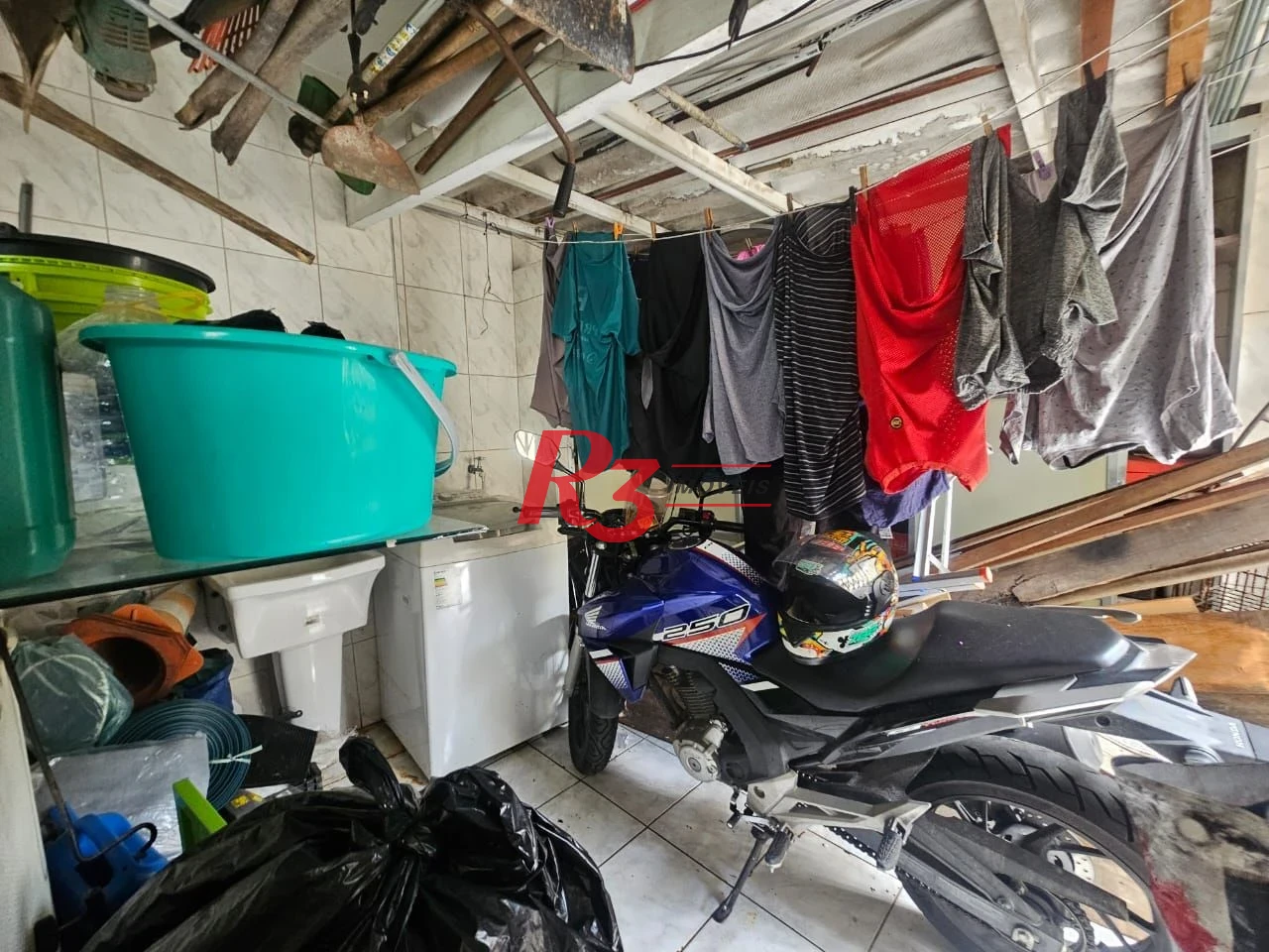 Sobrado à venda, 98 m² por R$ 650.000,00 - Campo Grande - Santos/SP
