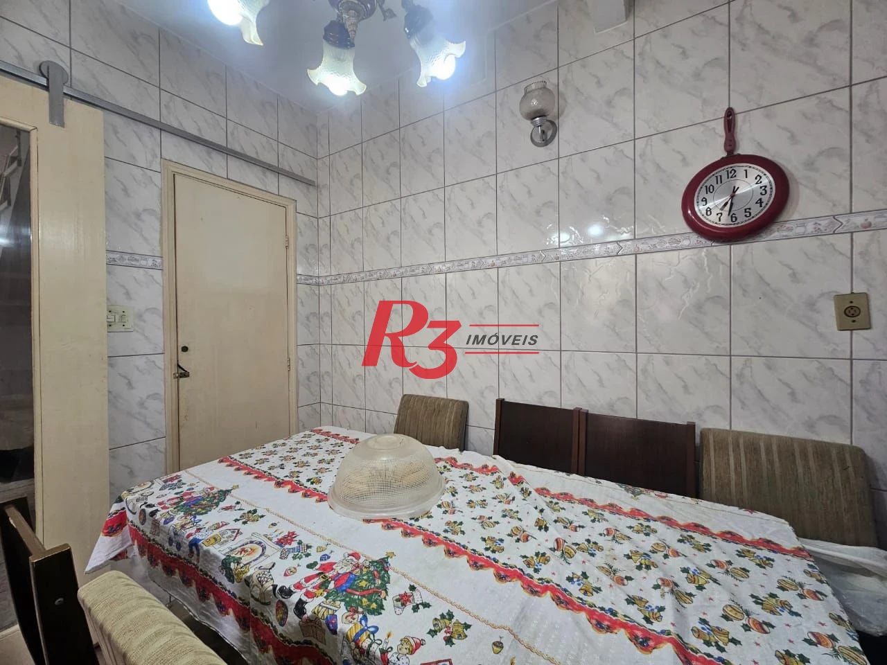 Sobrado à venda, 98 m² por R$ 650.000,00 - Campo Grande - Santos/SP