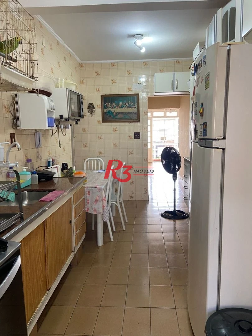 Apartamento com 3 dormitórios à venda, 94 m² por R$ 330.000,00 - Vila Belmiro - Santos/SP