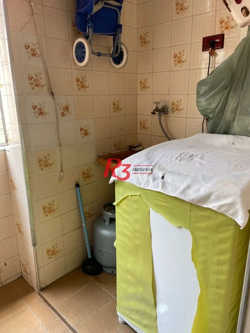Apartamento com 3 dormitórios à venda, 94 m² por R$ 330.000,00 - Vila Belmiro - Santos/SP