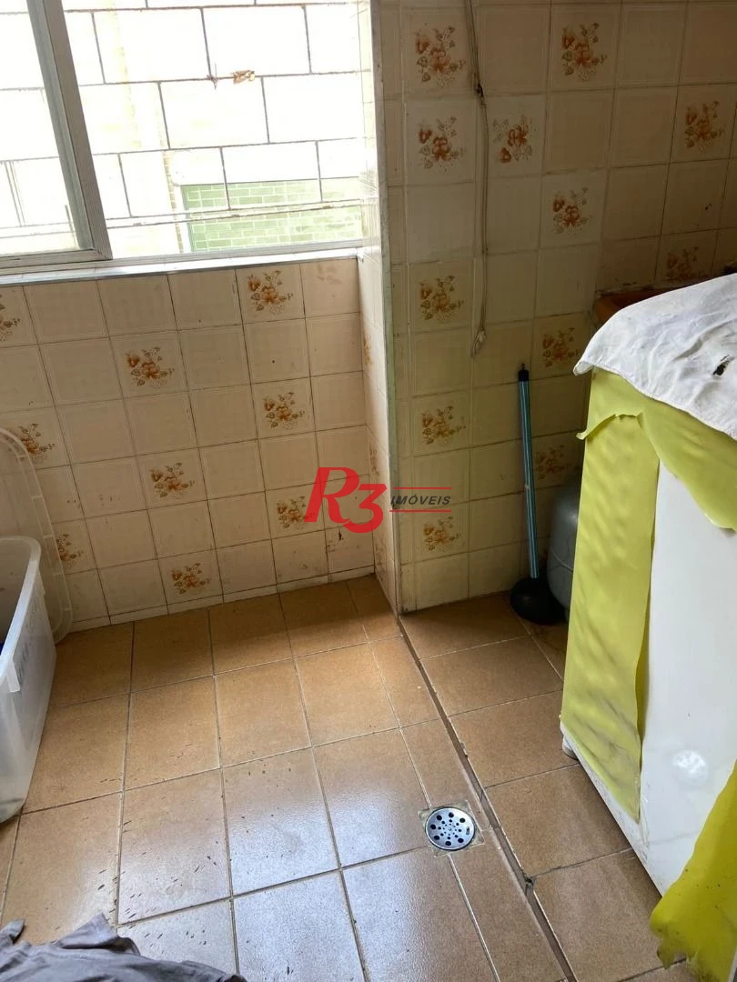 Apartamento com 3 dormitórios à venda, 94 m² por R$ 330.000,00 - Vila Belmiro - Santos/SP
