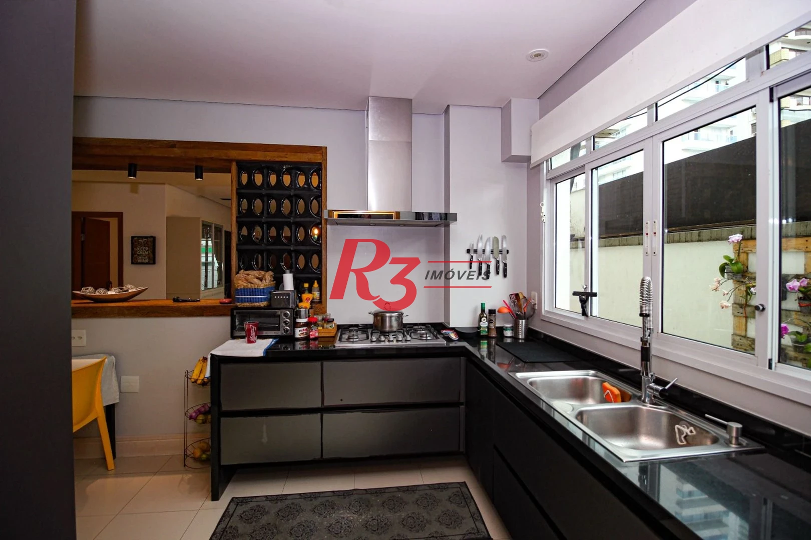 Village à venda, 227 m² por R$ 2.900.000,00 - Ponta da Praia - Santos/SP