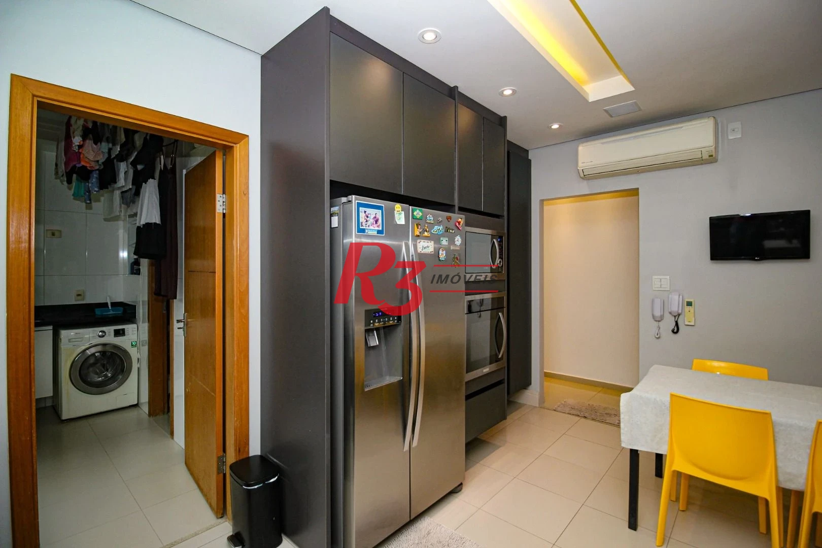 Village à venda, 227 m² por R$ 2.900.000,00 - Ponta da Praia - Santos/SP