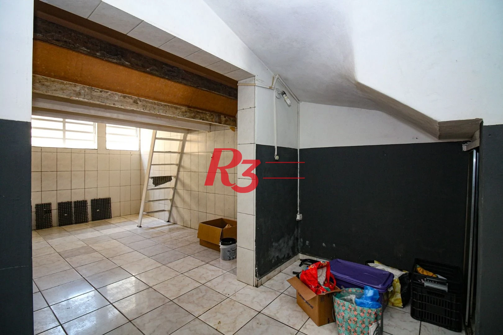 Excelente loja com 93m2 de área