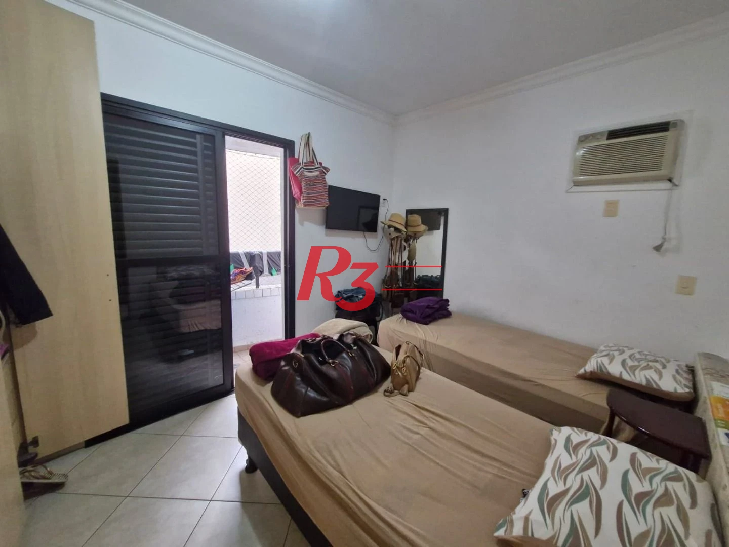 Apartamento com 2 Quartos  à venda, 83 m² por R$ 650.000 - Pompéia - Santos/SP