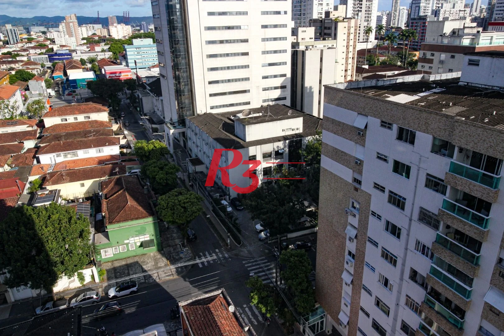 Apartamento com 2 dormitórios à venda, 99 m² por R$ 720.000,00 - Boqueirão - Santos/SP