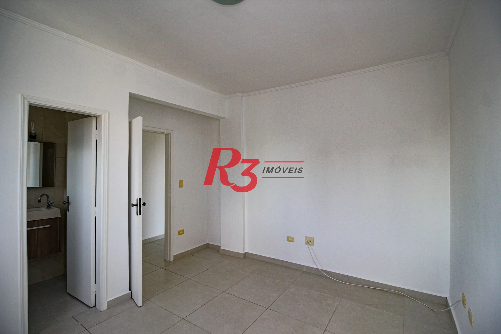 Apartamento com 2 dormitórios à venda, 99 m² por R$ 720.000,00 - Boqueirão - Santos/SP