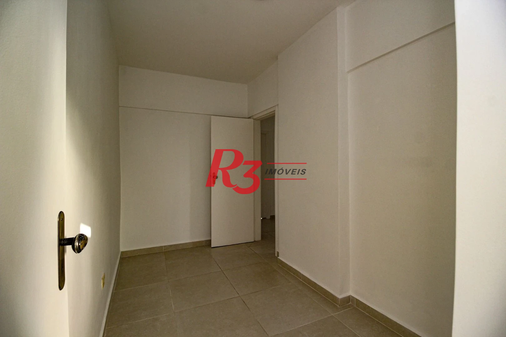 Apartamento com 2 dormitórios à venda, 99 m² por R$ 720.000,00 - Boqueirão - Santos/SP