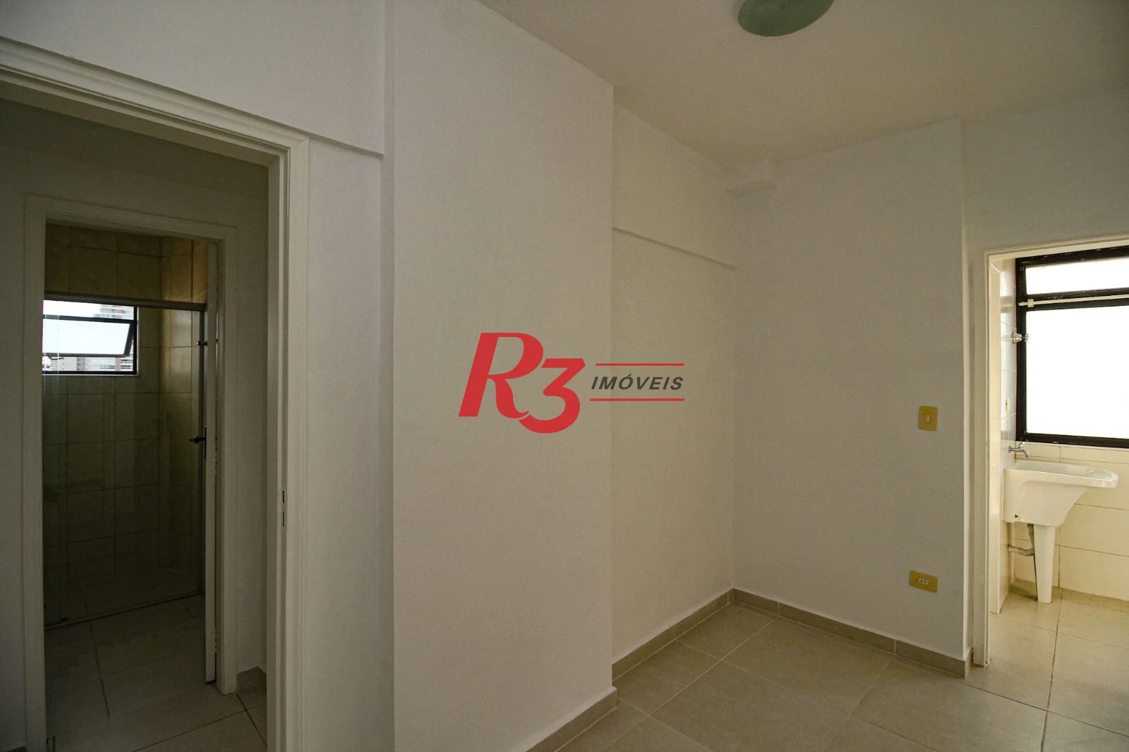 Apartamento com 2 dormitórios à venda, 99 m² por R$ 720.000,00 - Boqueirão - Santos/SP