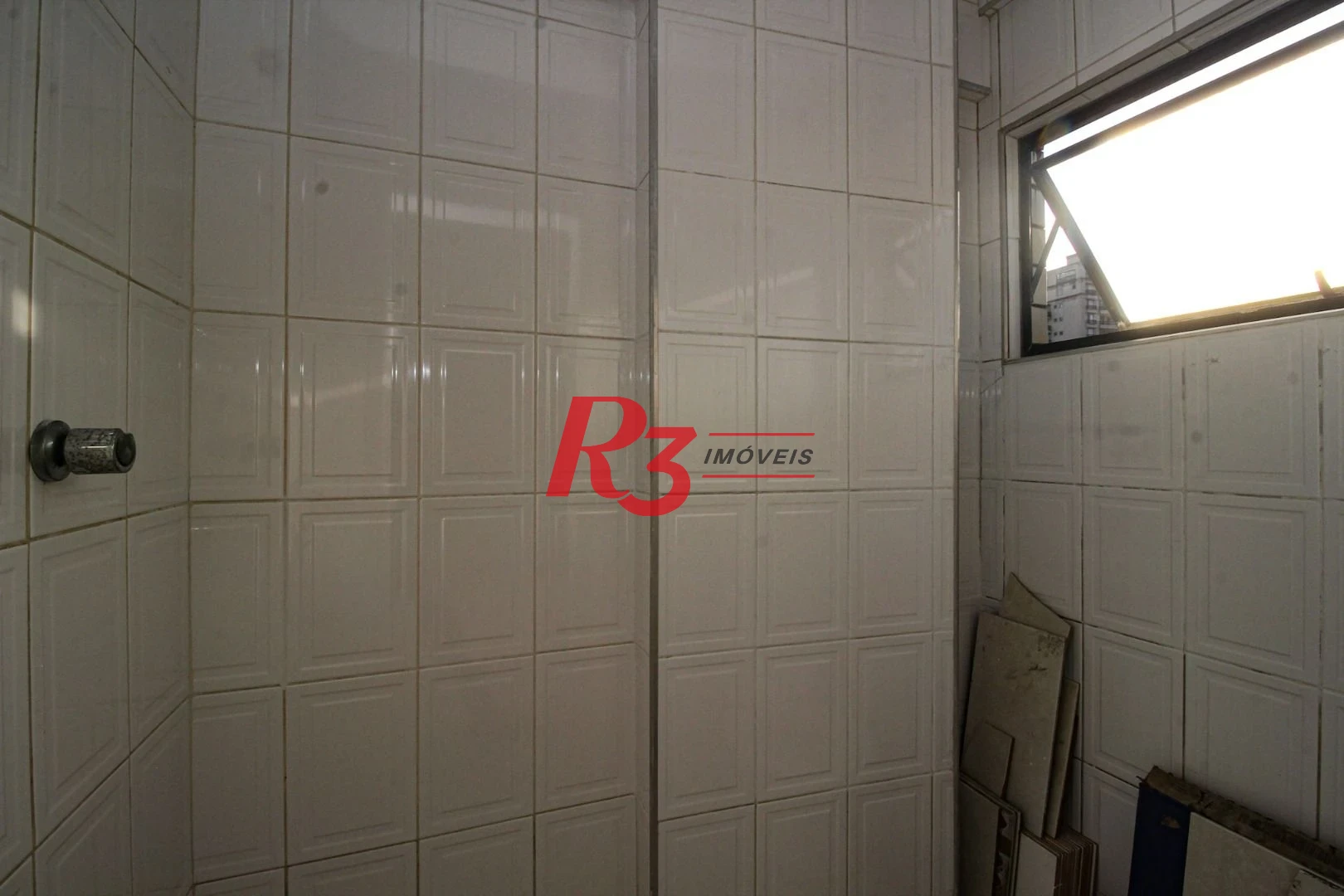 Apartamento com 2 dormitórios à venda, 99 m² por R$ 720.000,00 - Boqueirão - Santos/SP
