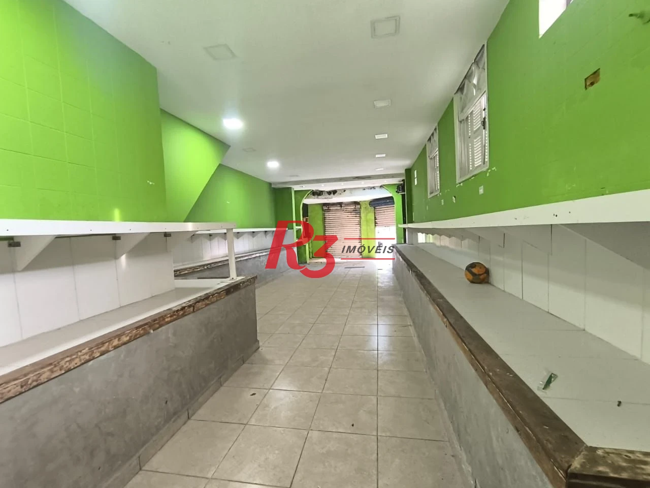 Salão para alugar, 100 m² por R$ 12.500,00/mês - Pompéia - Santos/SP