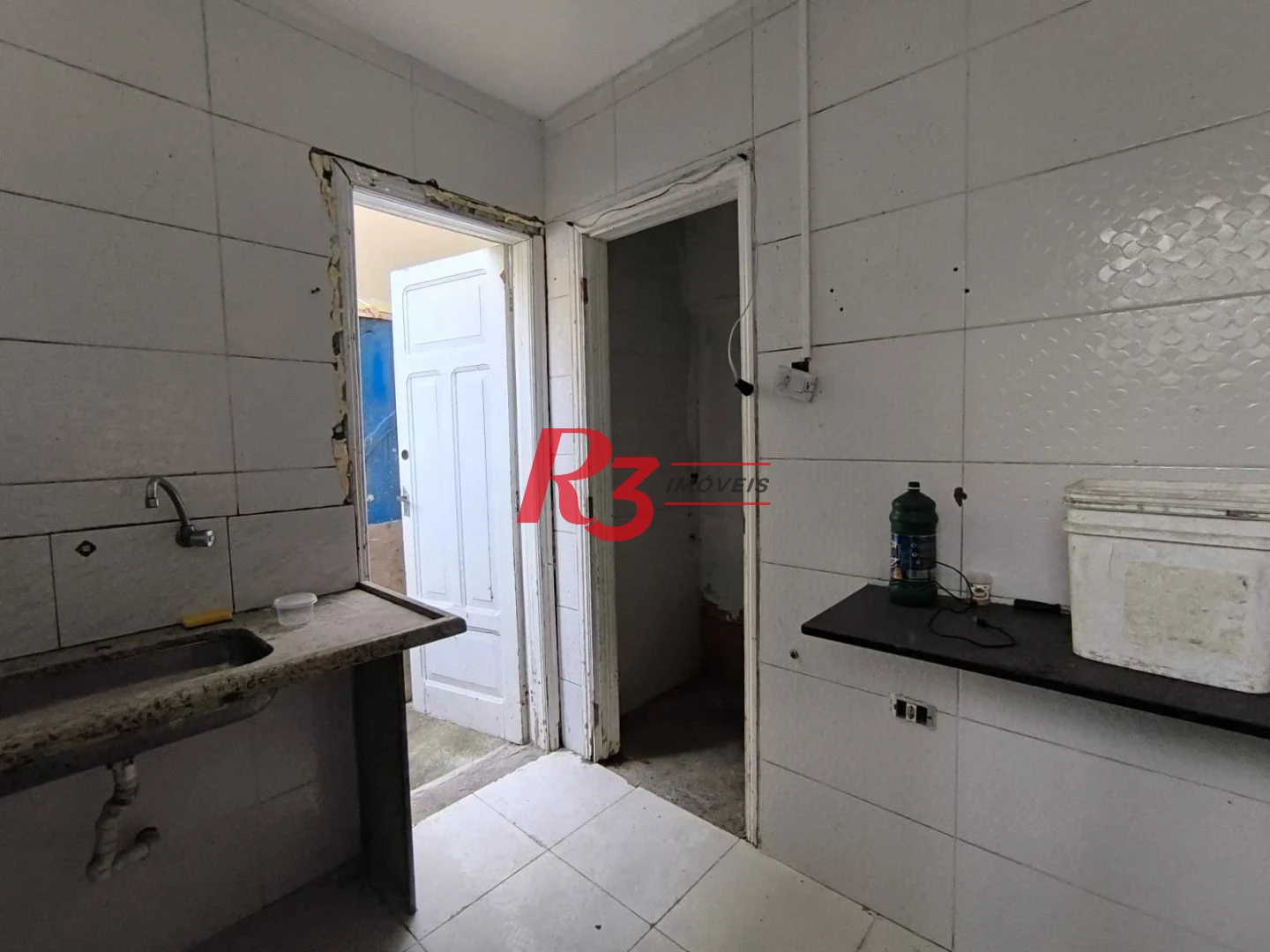 Salão para alugar, 100 m² por R$ 12.500,00/mês - Pompéia - Santos/SP