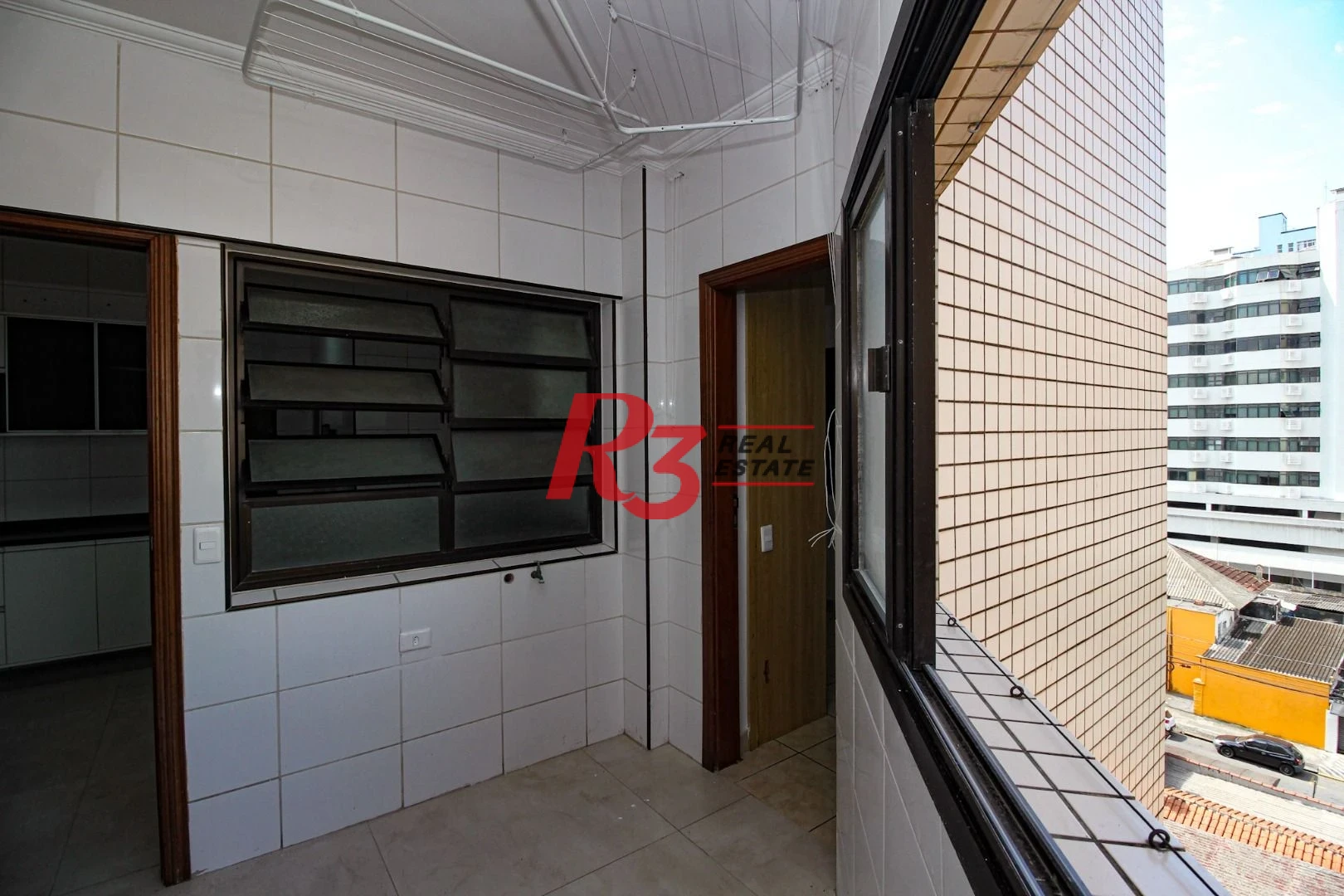 Apartamento com 3 dormitórios à venda, 136 m² por R$ 1.060.000,00 - Pompéia - Santos/SP