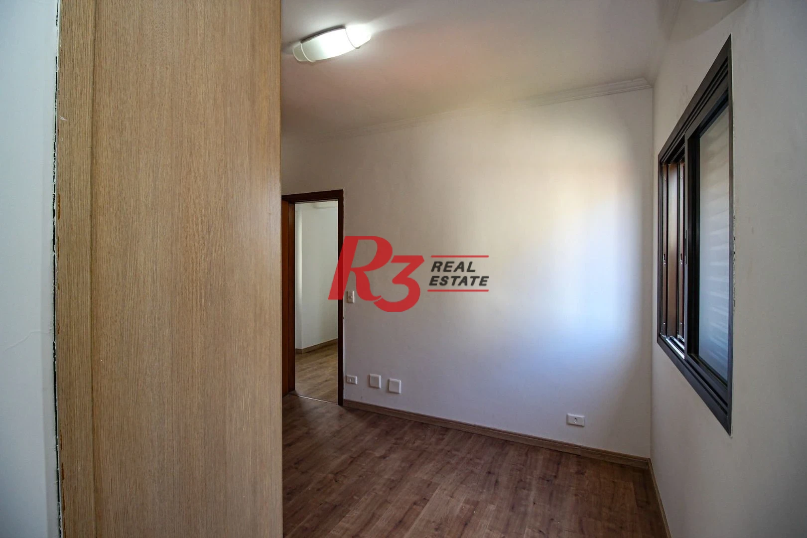 Apartamento com 3 dormitórios à venda, 136 m² por R$ 1.060.000,00 - Pompéia - Santos/SP