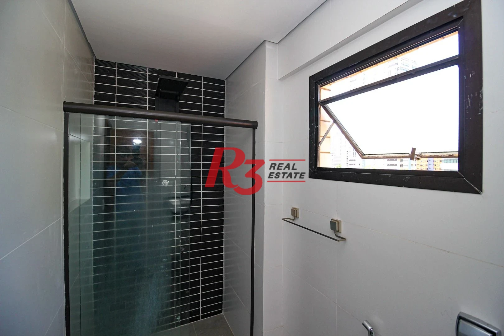 Apartamento com 3 dormitórios à venda, 136 m² por R$ 1.060.000,00 - Pompéia - Santos/SP