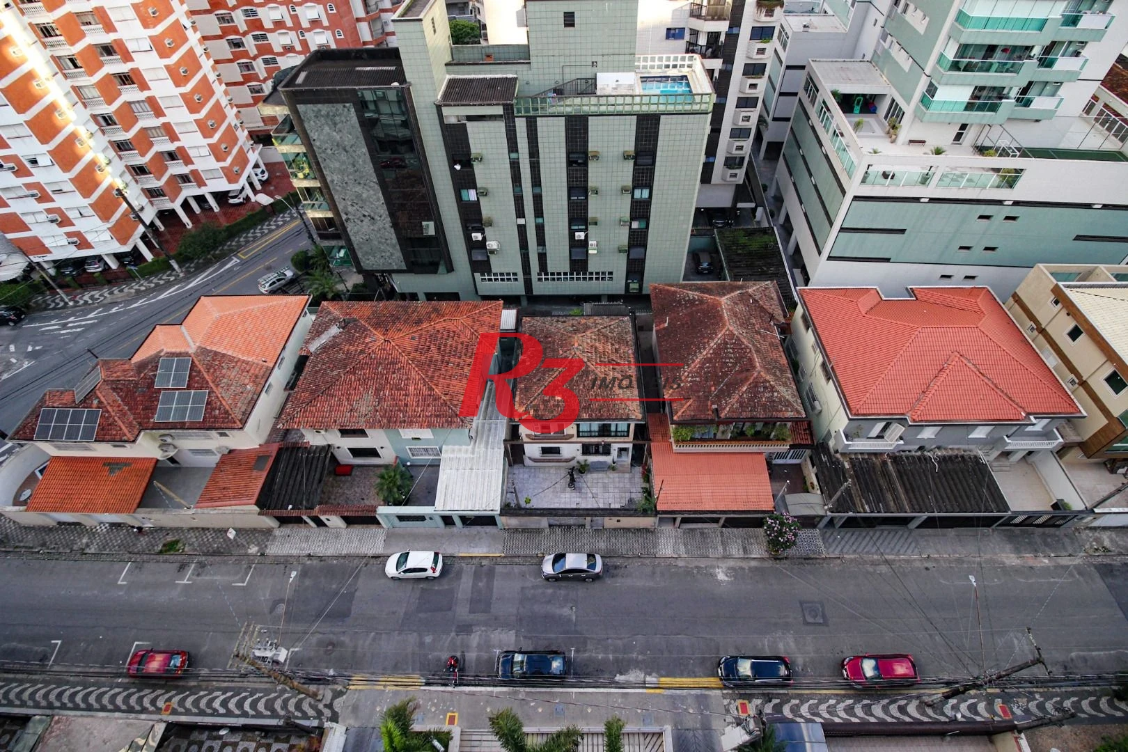 UM DORMITORIO SEMINOVO PONTA DA PRAIA VISTA MAR
