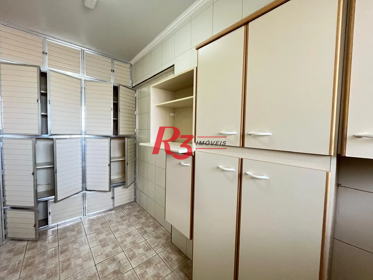 Apartamento à venda, 113 m² por R$ 650.000,00 - Gonzaga - Santos/SP