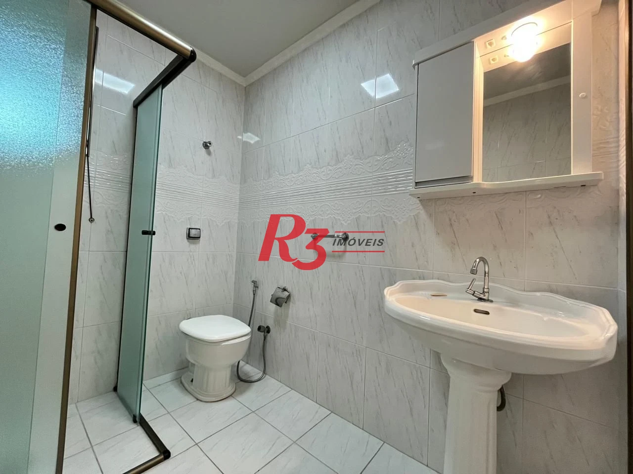 Apartamento à venda, 113 m² por R$ 650.000,00 - Gonzaga - Santos/SP