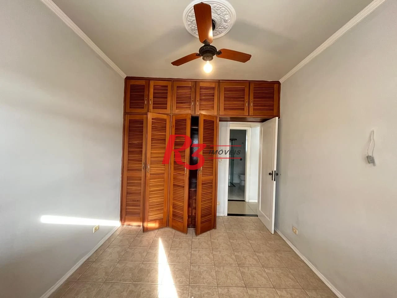 Apartamento à venda, 113 m² por R$ 650.000,00 - Gonzaga - Santos/SP