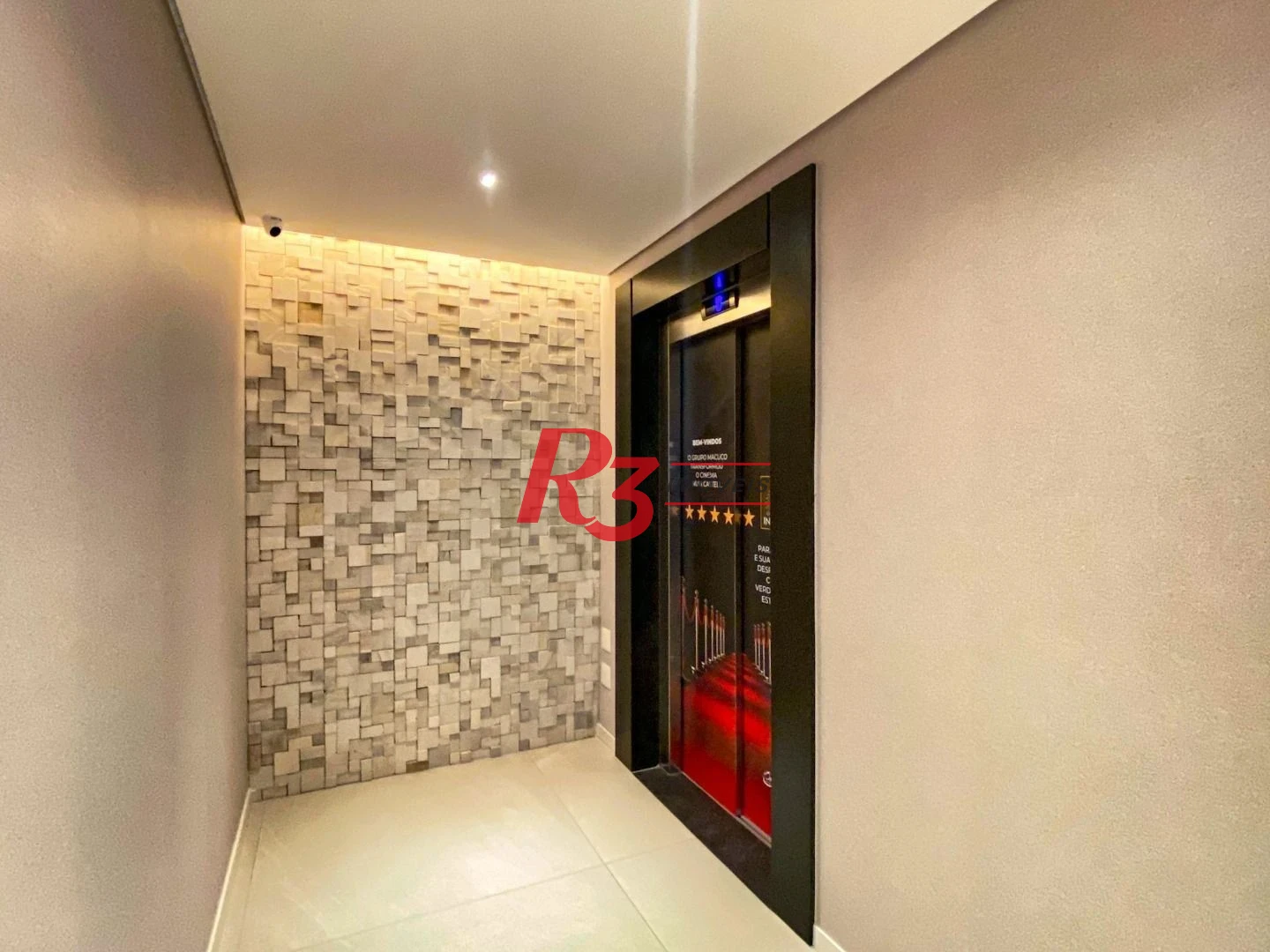 Apartamento com 3 dormitórios à venda, 99 m² por R$ 2.100.000,00 - Gonzaga - Santos/SP