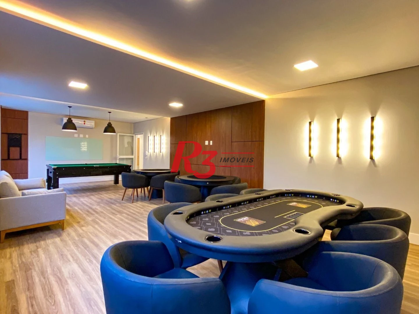 Apartamento com 3 dormitórios à venda, 99 m² por R$ 2.100.000,00 - Gonzaga - Santos/SP