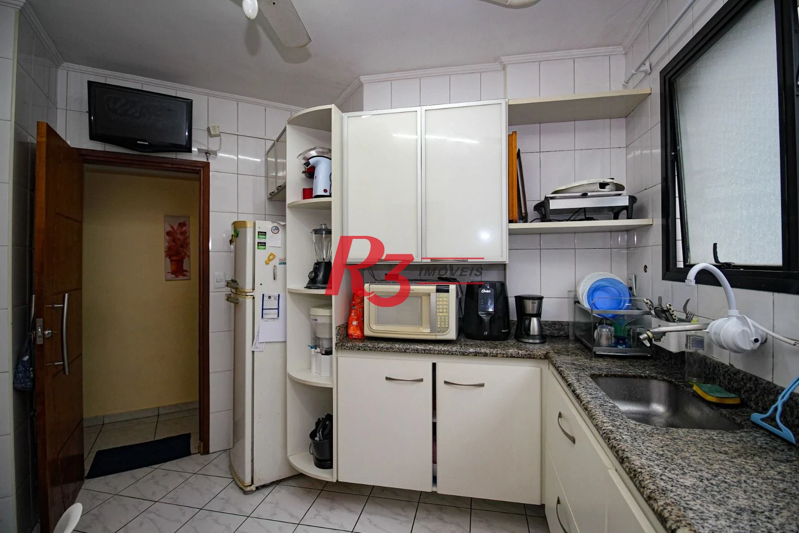 Apartamento à venda, 82 m² por R$ 650.000,00 - Embaré - Santos/SP