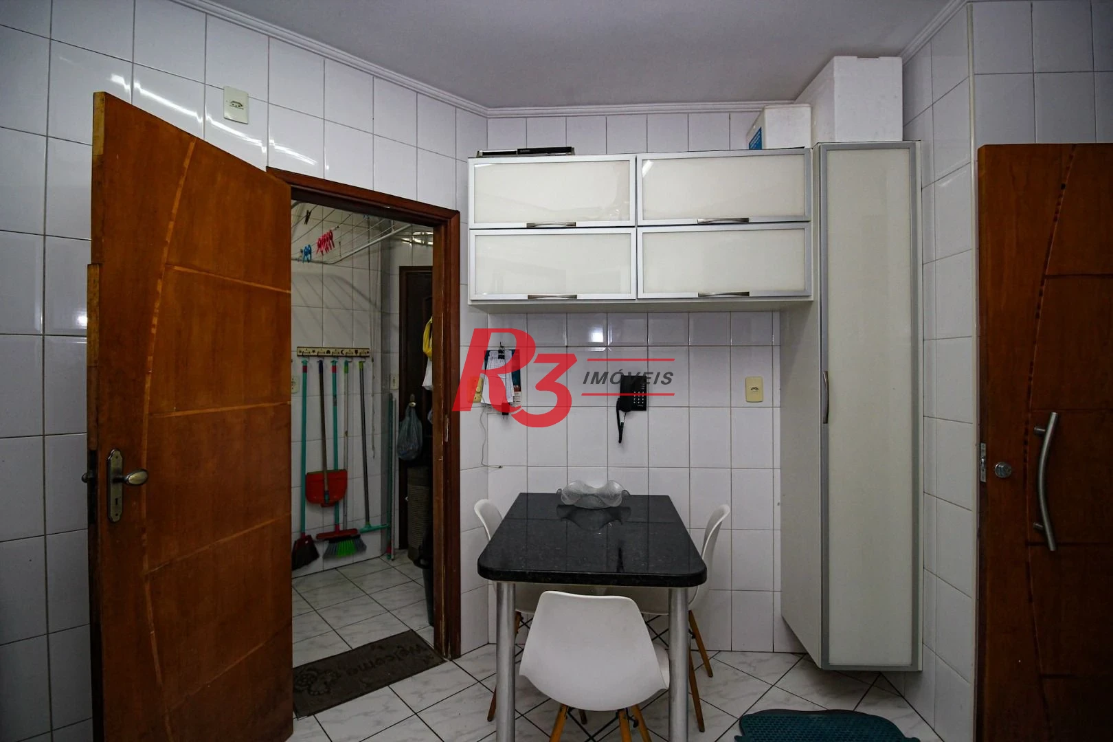 Apartamento à venda, 82 m² por R$ 650.000,00 - Embaré - Santos/SP