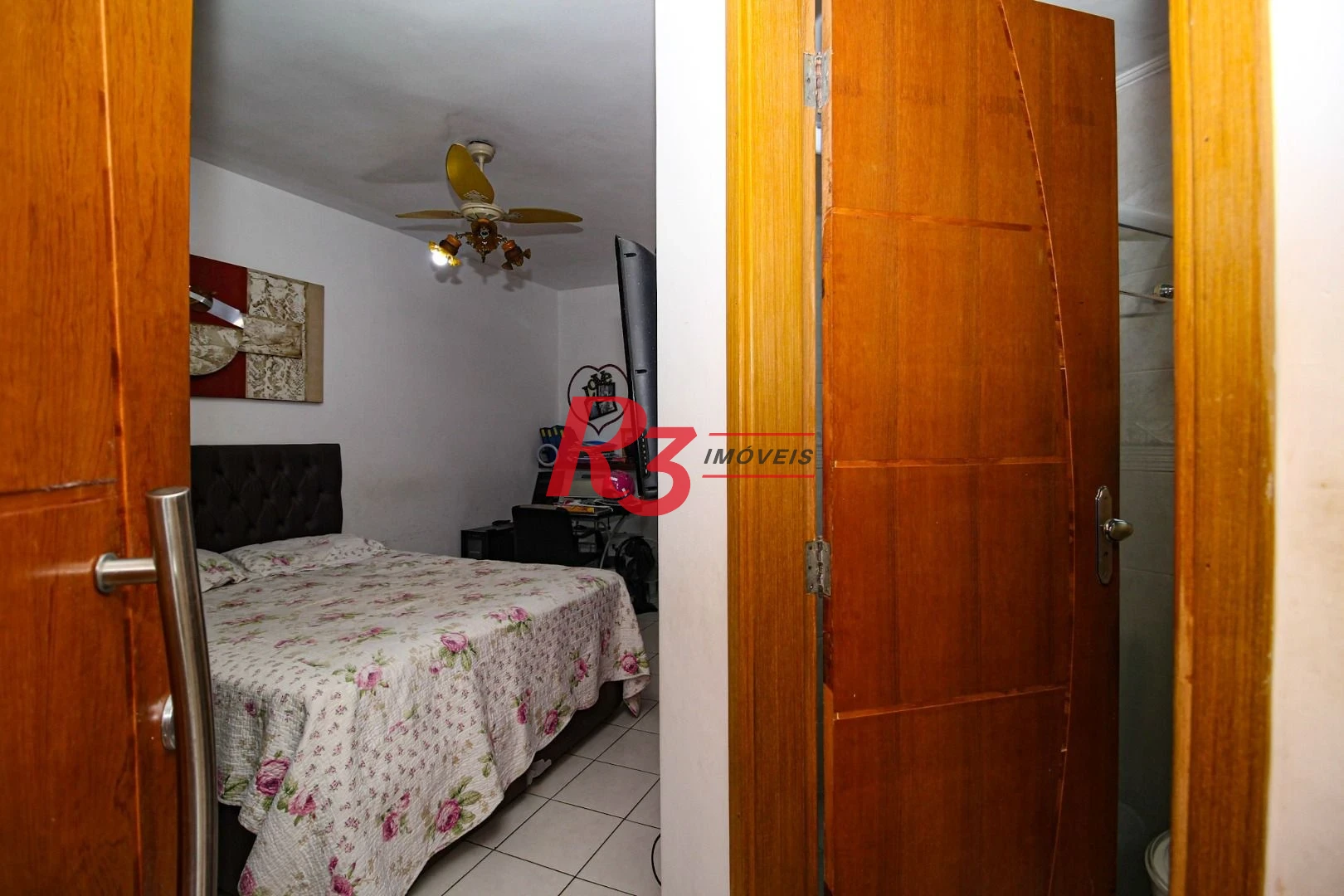 Apartamento à venda, 82 m² por R$ 650.000,00 - Embaré - Santos/SP