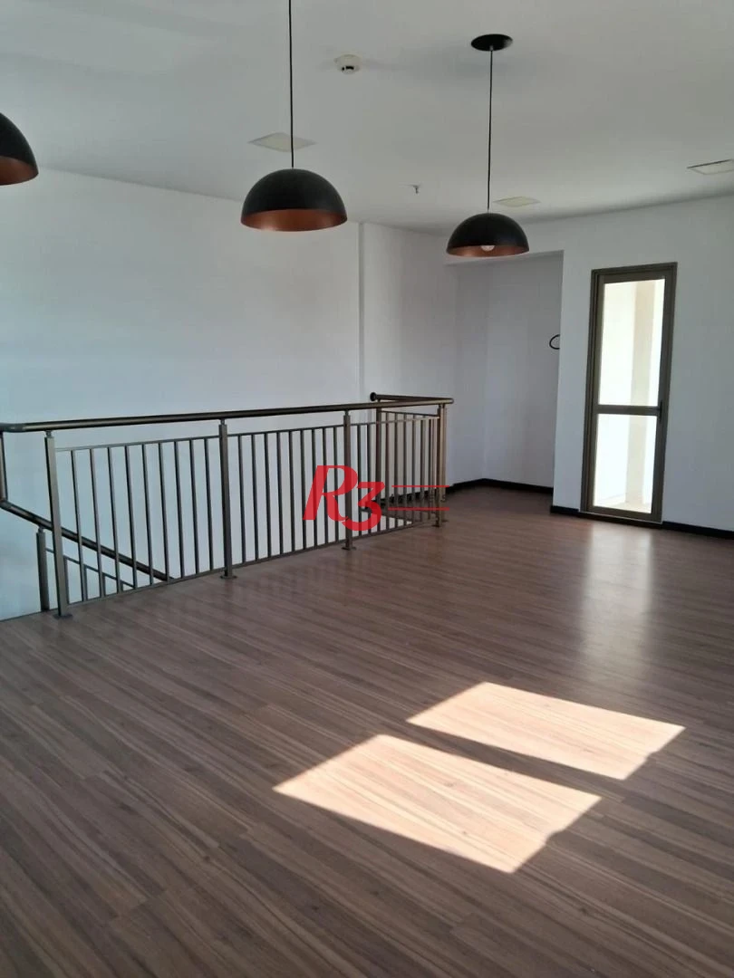Sala duplex Comercial 94m2 com 2 vagas em Santos