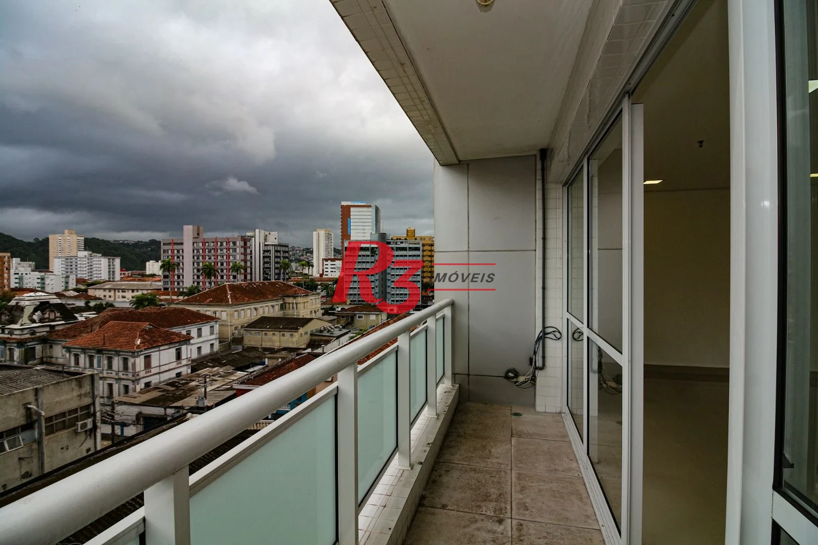 Sala à venda, 52 m² por R$ 430.000,00 - Encruzilhada - Santos/SP