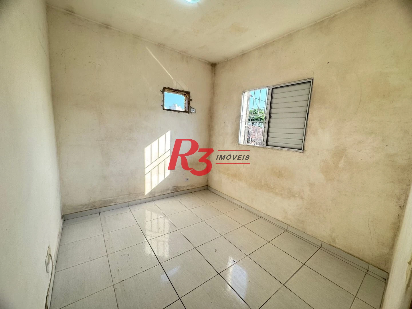 Casa à venda, 55 m² por R$ 250.000,00 - Castelo - Santos/SP