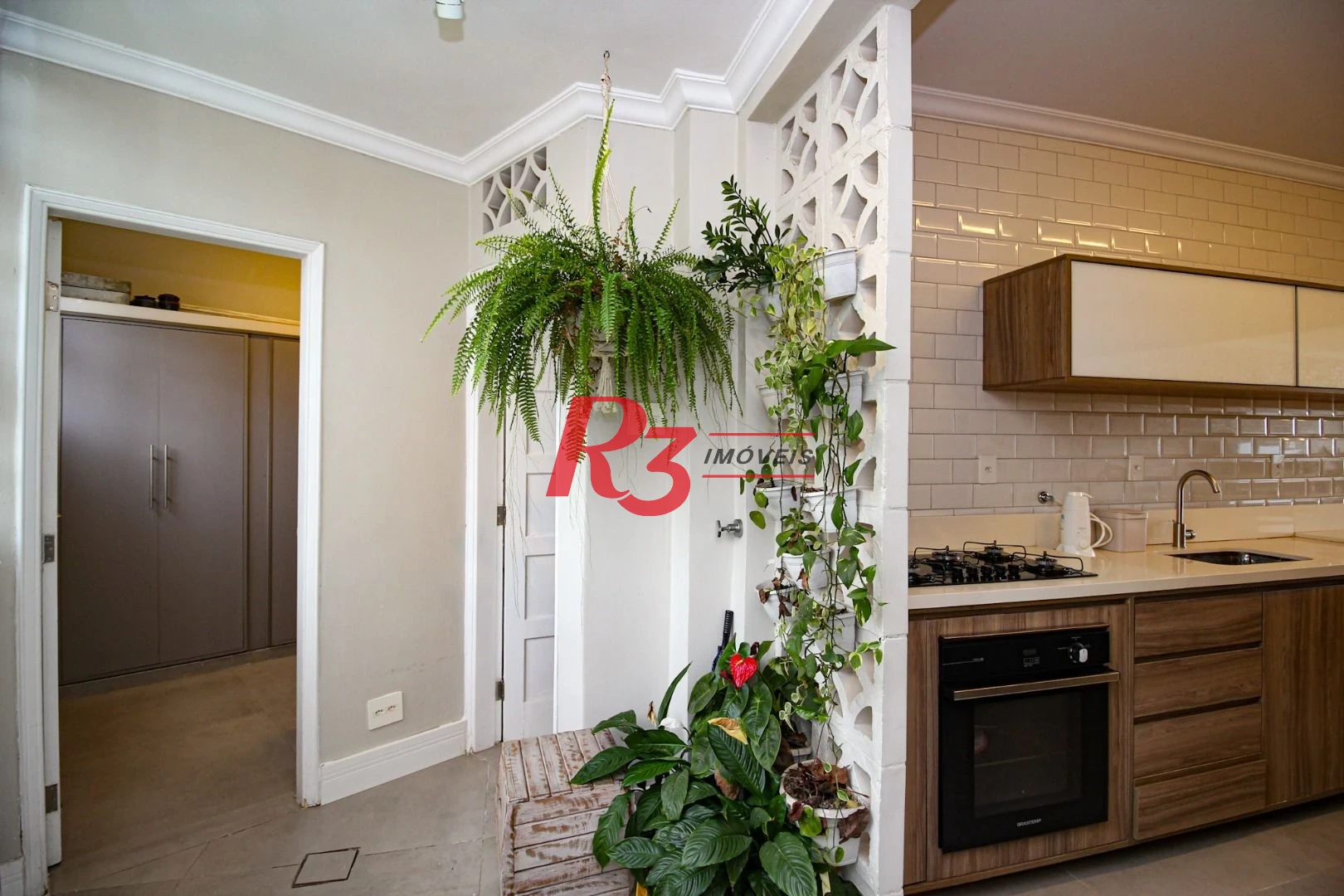 Apartamento com 3 dormitórios à venda, 196 m² por R$ 1.350.000,00 - José Menino - Santos/SP