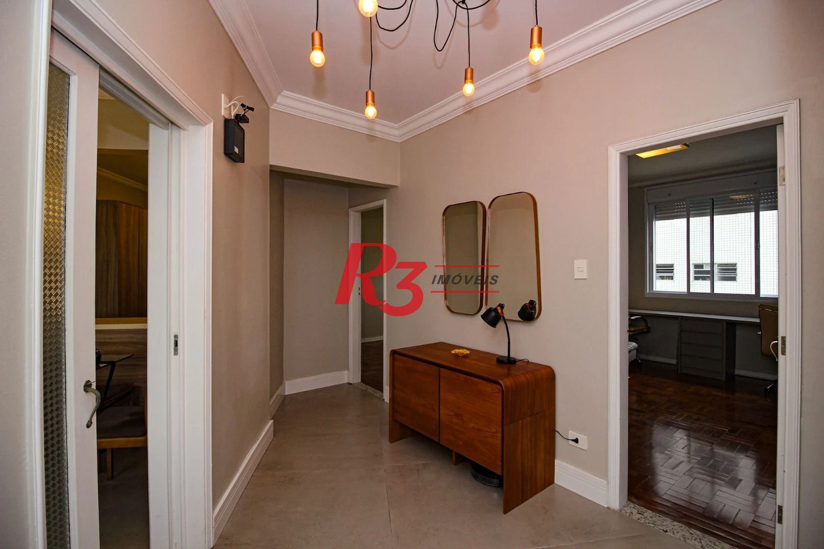 Apartamento com 3 dormitórios à venda, 196 m² por R$ 1.350.000,00 - José Menino - Santos/SP