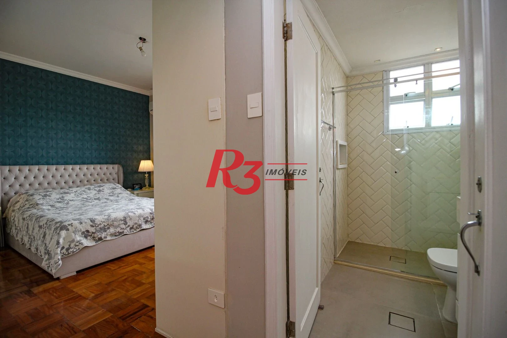 Apartamento com 3 dormitórios à venda, 196 m² por R$ 1.350.000,00 - José Menino - Santos/SP