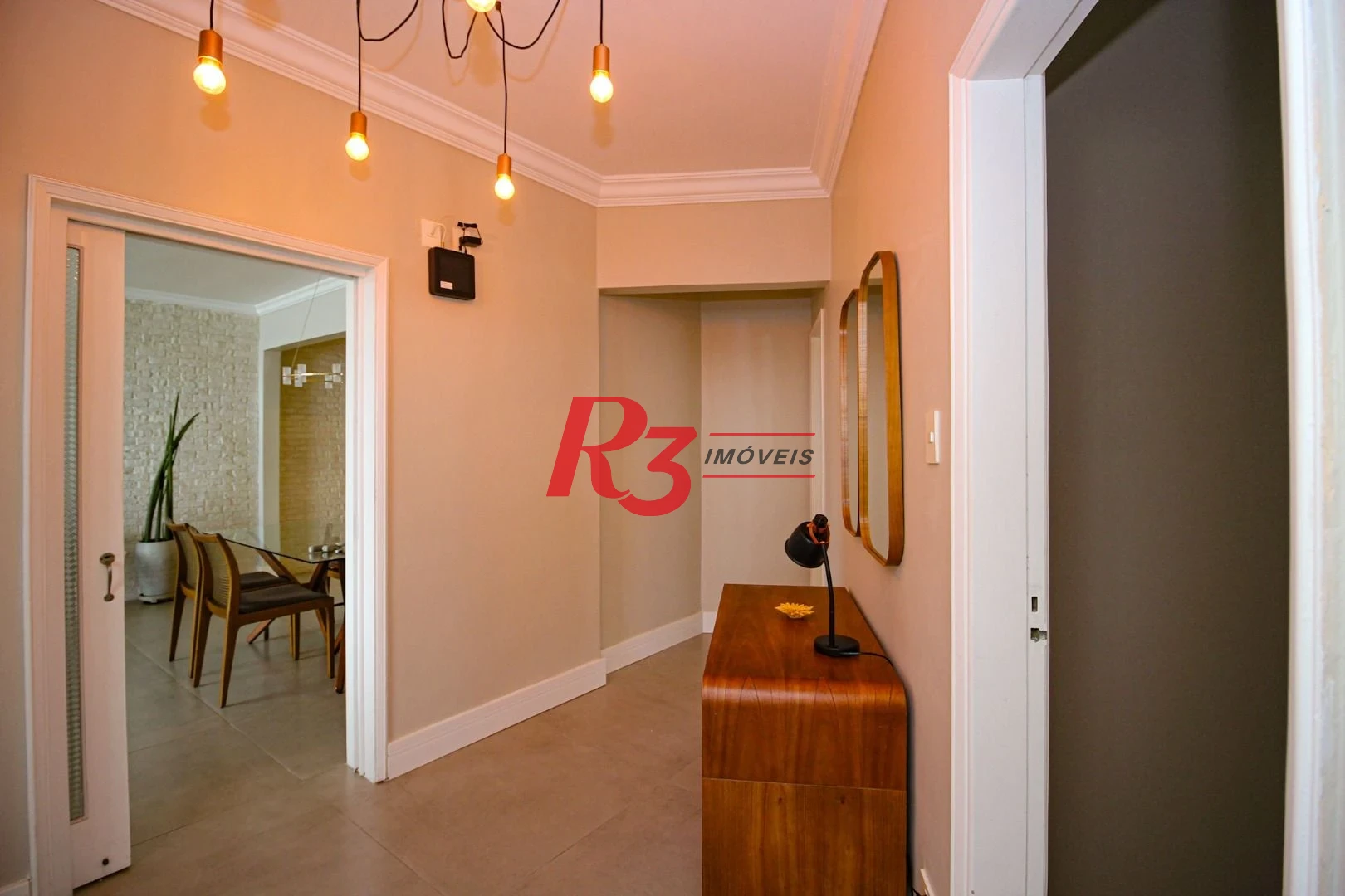 Apartamento com 3 dormitórios à venda, 196 m² por R$ 1.350.000,00 - José Menino - Santos/SP
