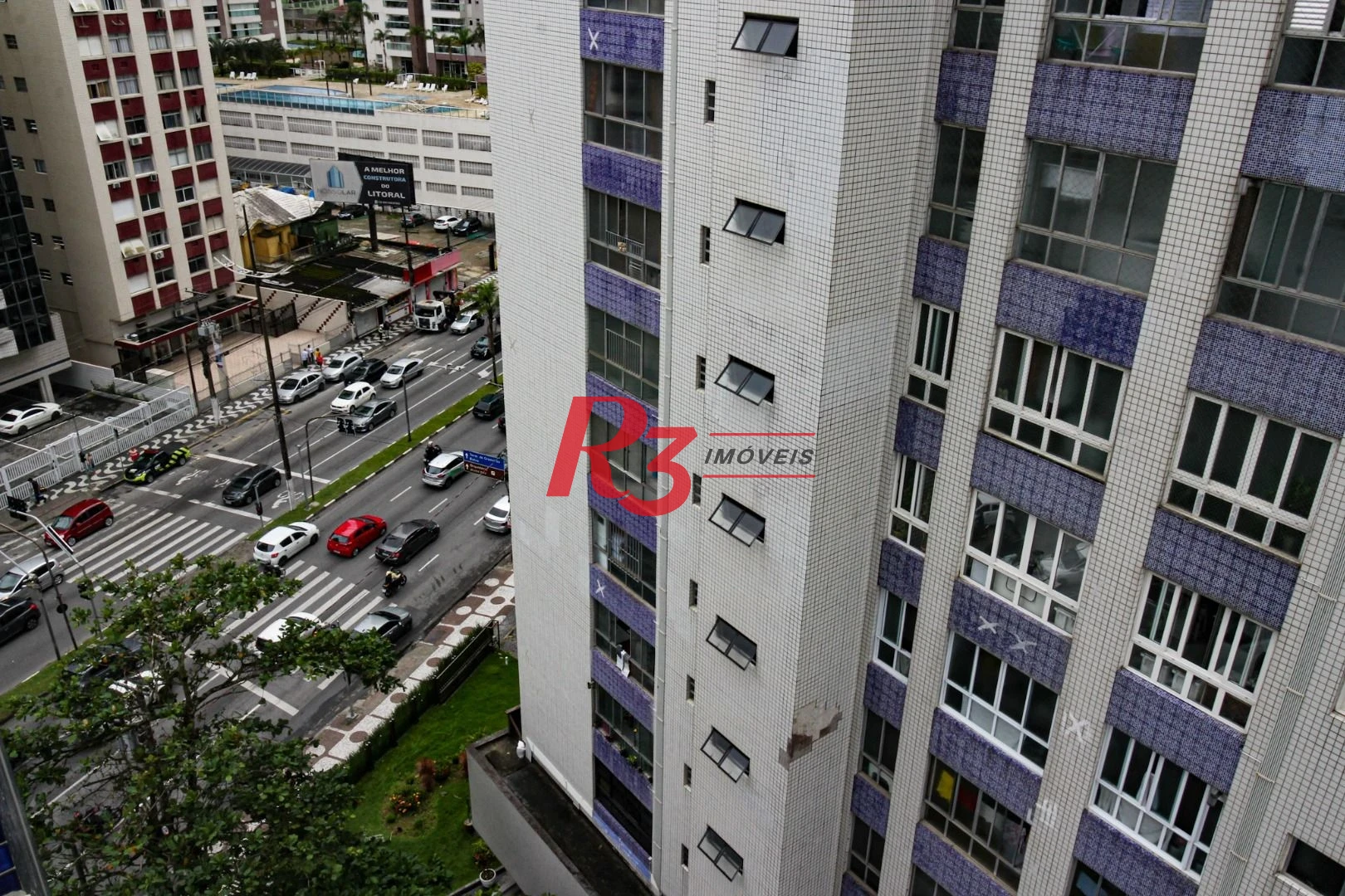 Apartamento com 3 dormitórios à venda, 196 m² por R$ 1.350.000,00 - José Menino - Santos/SP